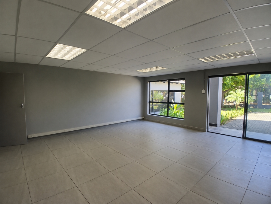 To Let Commercial Property for Rent in Safari Gardens North West